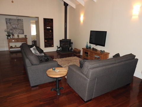 Quiet Escapes Cottages - Accommodation Yamba 23