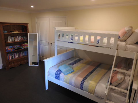 Quiet Escapes Cottages - Accommodation Yamba 6