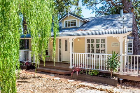Quiet Escapes Cottages - Accommodation Yamba 12