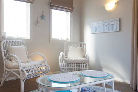 Fremantle Local Beach Studio - Accommodation Yamba 15