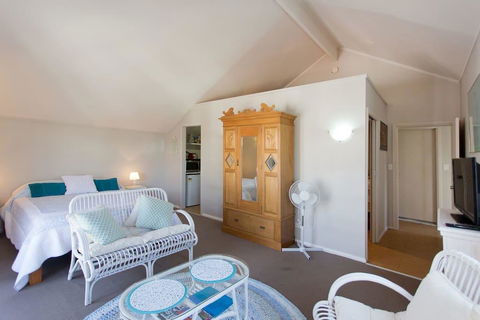 Fremantle Local Beach Studio - Accommodation Yamba 13