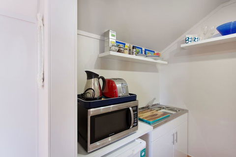 Fremantle Local Beach Studio - Accommodation Yamba 12
