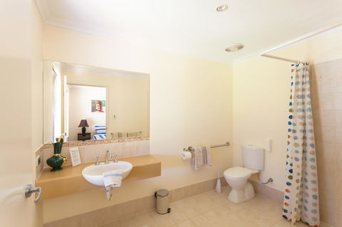 Seatrees Accommodation - Accommodation Yamba 13