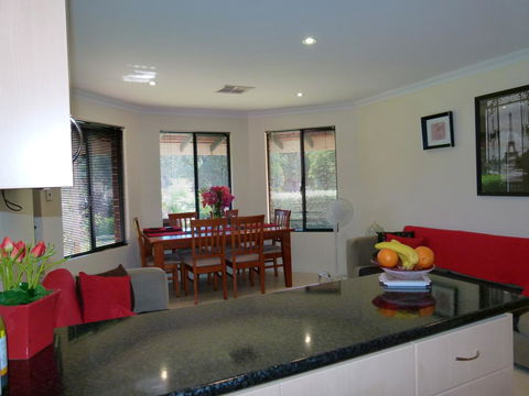 Seatrees Accommodation - Accommodation Yamba 18