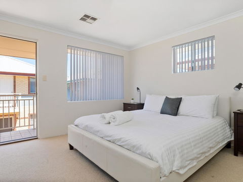 Cooper Street - Accommodation Yamba 6