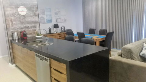 Mandurah Beach Front Apartment - Accommodation Yamba 13