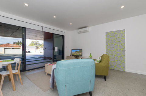 Sunset Place Apartments - Accommodation Yamba 29