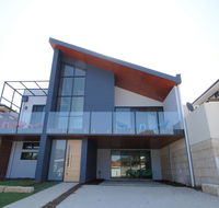 Sunset Place Apartments - Accommodation Yamba