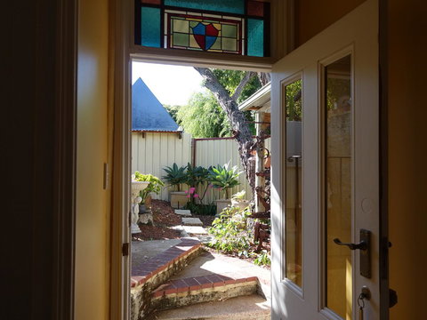 The Blacksmiths Cottage - Accommodation Yamba 8