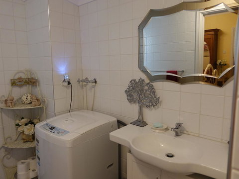 The Blacksmiths Cottage - Accommodation Yamba 29