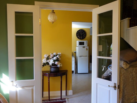 The Blacksmiths Cottage - Accommodation Yamba 6