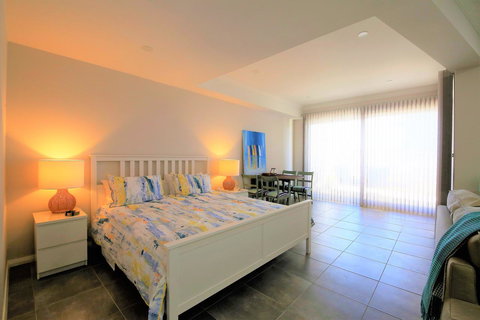 Studio Style Mindarie Marina - Accommodation Yamba 2