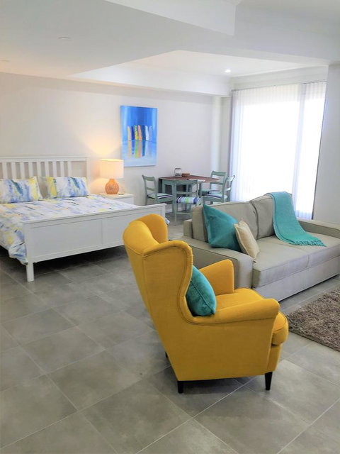 Studio Style Mindarie Marina - Accommodation Yamba 3