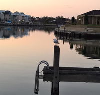 Waterside Canal Dreams - Accommodation Yamba