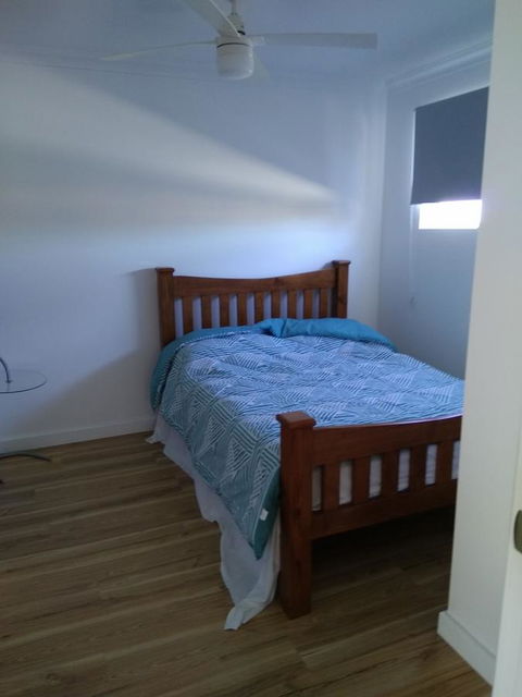 DIANELLA Budget Rooms Happy Place To Stay - Accommodation Yamba 15