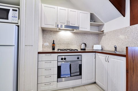 Fremantle Townhouse Unit 6 - Accommodation Yamba 5