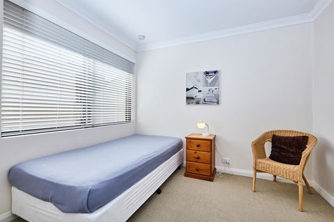 Fremantle Townhouse Unit 6 - Accommodation Yamba 7