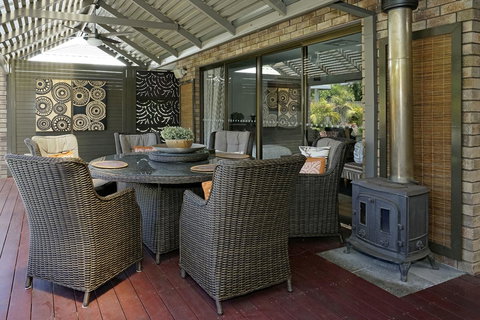 Marcus Villa Booragoon - Accommodation Yamba 12