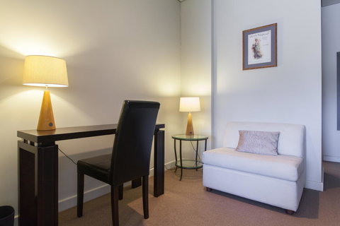 Cloisters - Accommodation Yamba 14