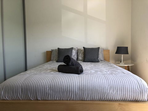 Gerring Court With Free 1 Car Bay Parking - Accommodation Yamba 0