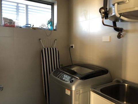 Gerring Court With Free 1 Car Bay Parking - Accommodation Yamba 16