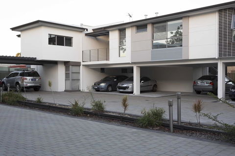 Gerring Court With Free 1 Car Bay Parking - Accommodation Yamba 17