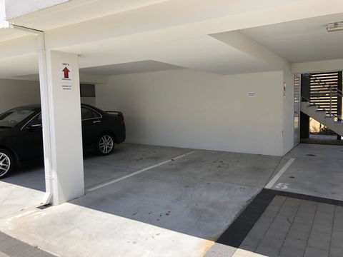 Gerring Court With Free 1 Car Bay Parking - Accommodation Yamba 18