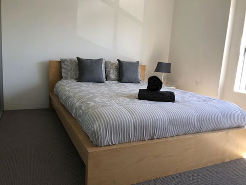 Gerring Court With Free 1 Car Bay Parking - Accommodation Yamba 1