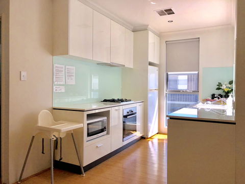 Gerring Court With Free 1 Car Bay Parking - Accommodation Yamba 9