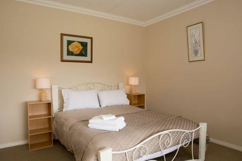 Yvonnes Rest Holiday Home - Accommodation Yamba 5