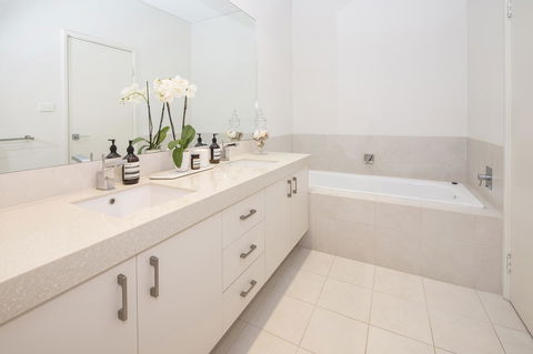 Calm Waters - Accommodation Yamba 16