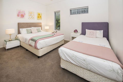 Calm Waters - Accommodation Yamba 14