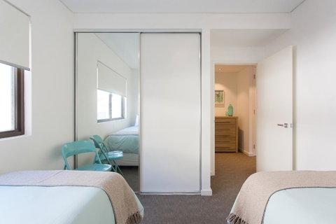 Beachside Living - South Fremantle - Accommodation Yamba 8