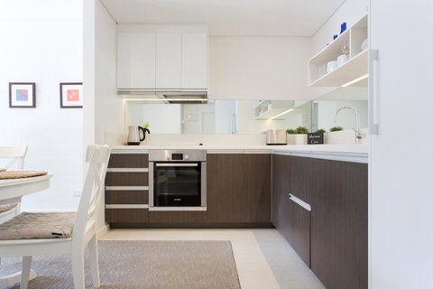 Beachside Living - South Fremantle - Accommodation Yamba 11