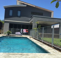 The Pool House - Fremantle - Accommodation Yamba