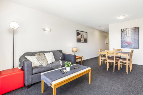 508 Stupendous Sunsets & Views Pool Gym Parking - Accommodation Yamba 4