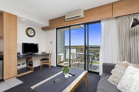 508 Stupendous Sunsets & Views Pool Gym Parking - Accommodation Yamba 5