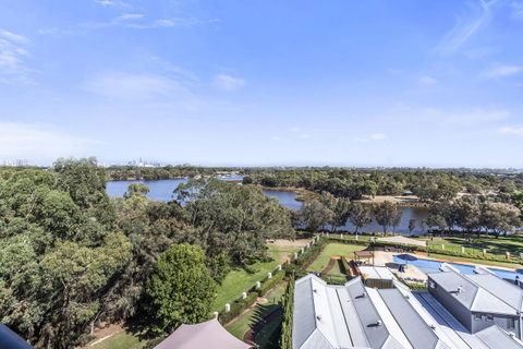 508 Stupendous Sunsets & Views Pool Gym Parking - Accommodation Yamba 35
