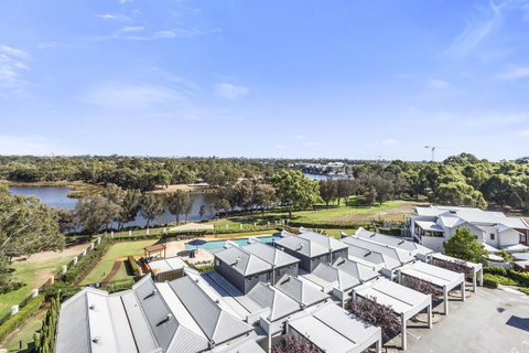 508 Stupendous Sunsets & Views Pool Gym Parking - Accommodation Yamba 33