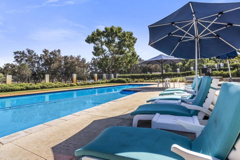 508 Stupendous Sunsets & Views Pool Gym Parking - Accommodation Yamba 29