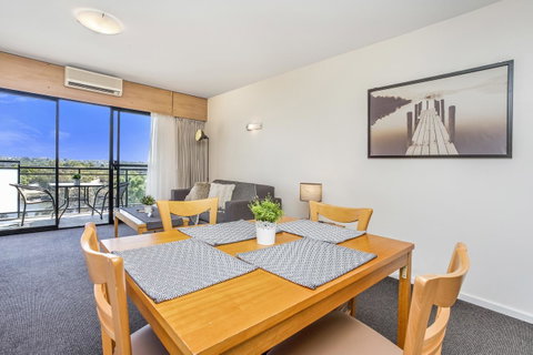508 Stupendous Sunsets & Views Pool Gym Parking - Accommodation Yamba 7