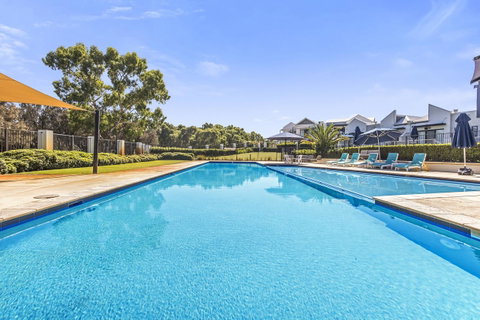 508 Stupendous Sunsets & Views Pool Gym Parking - Accommodation Yamba 27