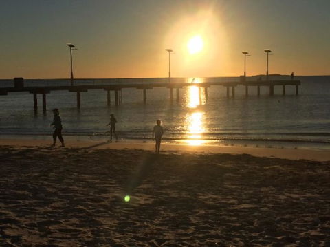 Don\'t Worry Be Happy - Accommodation Yamba 2