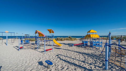 Don\'t Worry Be Happy - Accommodation Yamba 1