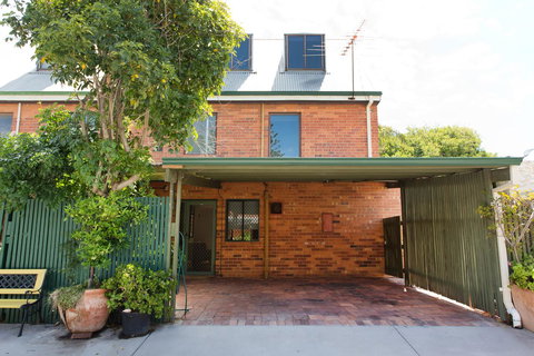 Monument Hill Townhouse - Fremantle - Accommodation Yamba 24