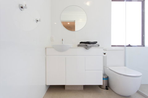 Monument Hill Townhouse - Fremantle - Accommodation Yamba 4