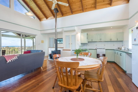 Surfside Ocean Beach Denmark Holiday Accommodation - Accommodation Yamba 21