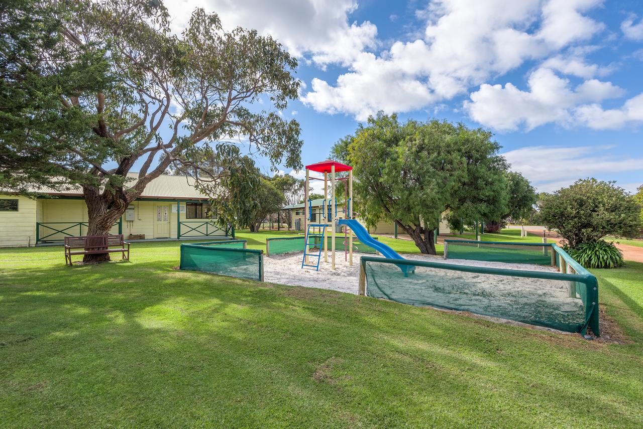 Ocean Beach WA Accommodation Yamba