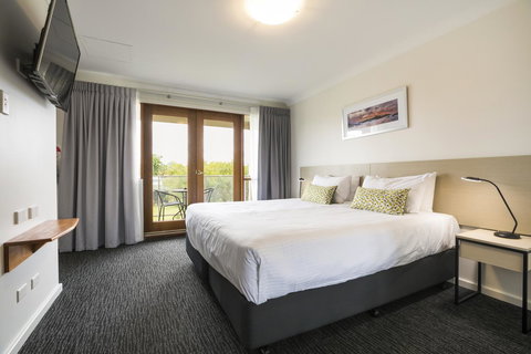 Nightcap At The Ship Inn - Accommodation Yamba 18