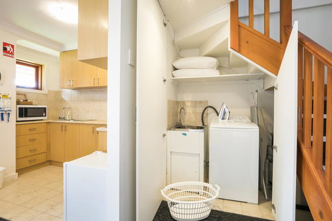 Nightcap At The Ship Inn - Accommodation Yamba 21